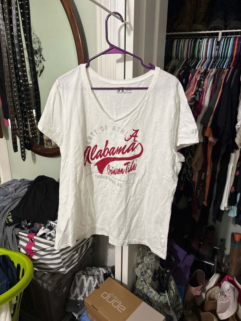 Russell Alabama Crimson Tide Women's V-Neck T-Shirt Size 2XL
